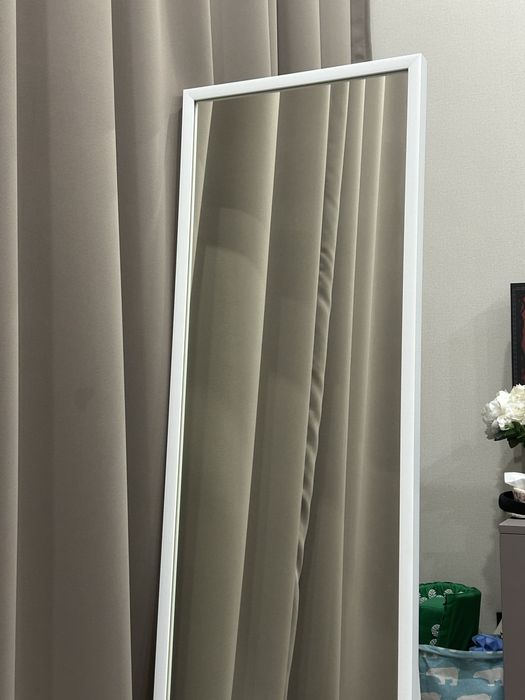 Продам напольное зеркало