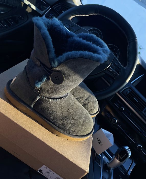 Ugg originale marime 39