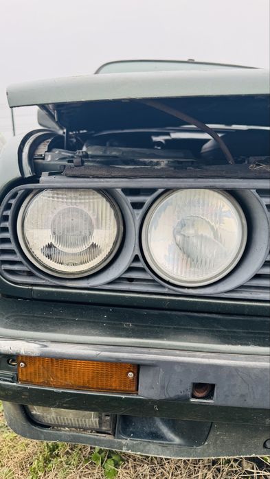 Faruri bmw e30 hella