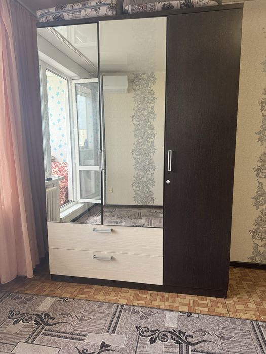 Продам шкаф для одежды