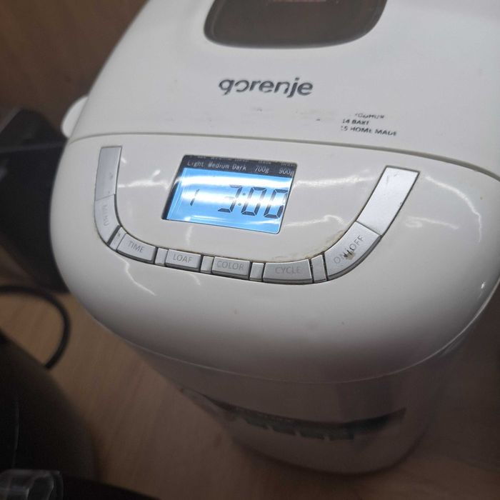 Хлебопекарна Gorenje