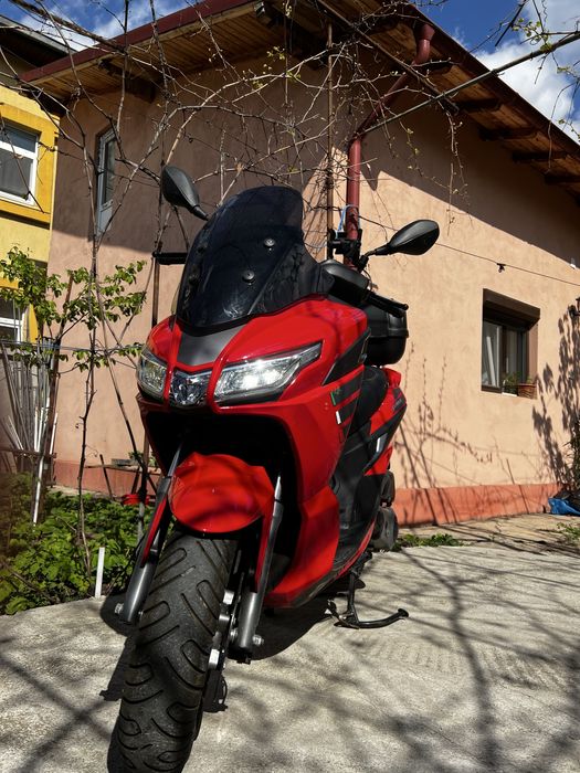 2023 Aprilia SXR50
