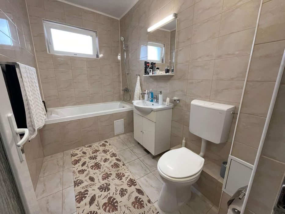 Închiriez apartament Apahida zona centrala