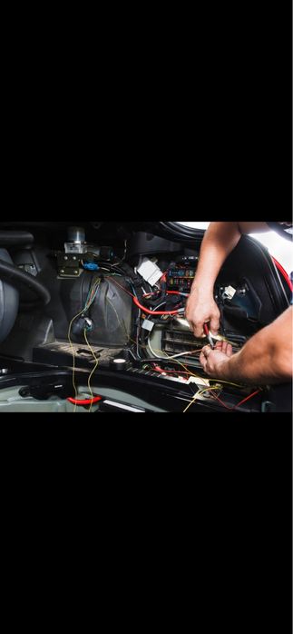 Electrician Auto ,Montez Amplificator, Subwoofer, Casetofon,Navigatie