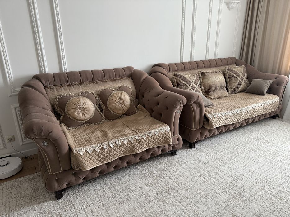 Диван в хорошем сост. Большой. Раскладывается.