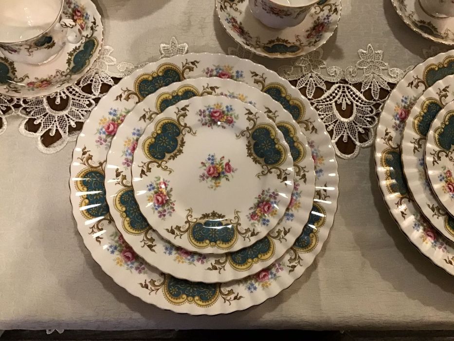 Royal Albert old country,lady carlyle,moonlight,Berkeley