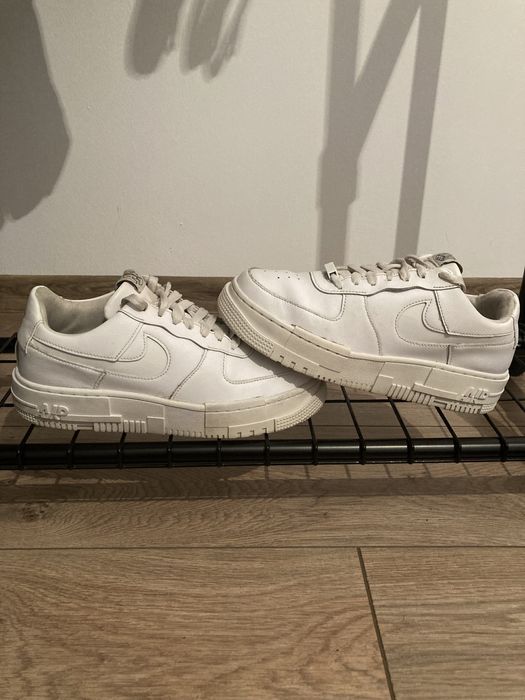 Nike Air Force 1 Pixel, mărimea 40