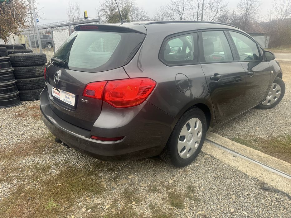 Opel Astra J 17 CDTI Posibilitate Rate,Cash,Buy Back