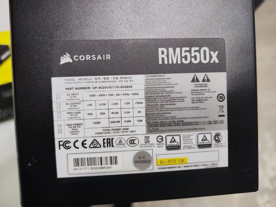 Sursa server nas eficienta in idle Corsair RM550X model 2021 550w gold