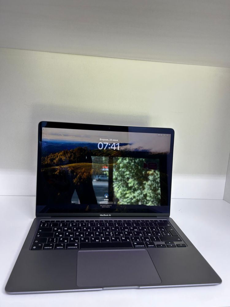 MacBook Air M1 2020 г