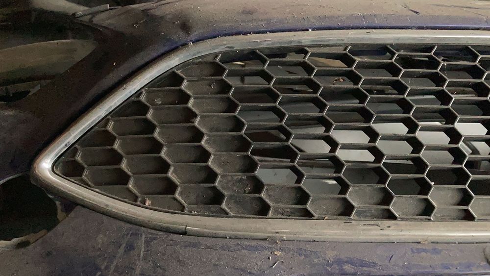 Grila bara fata Ford focus 3 Facelift 2014 , 2015 , 2016 , 2017 fagure