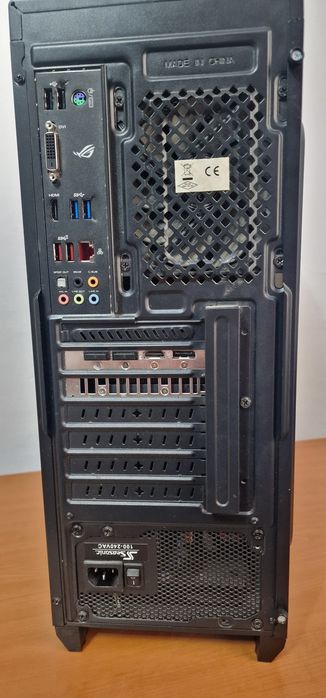 PC Gaming cu RX 6650 XT