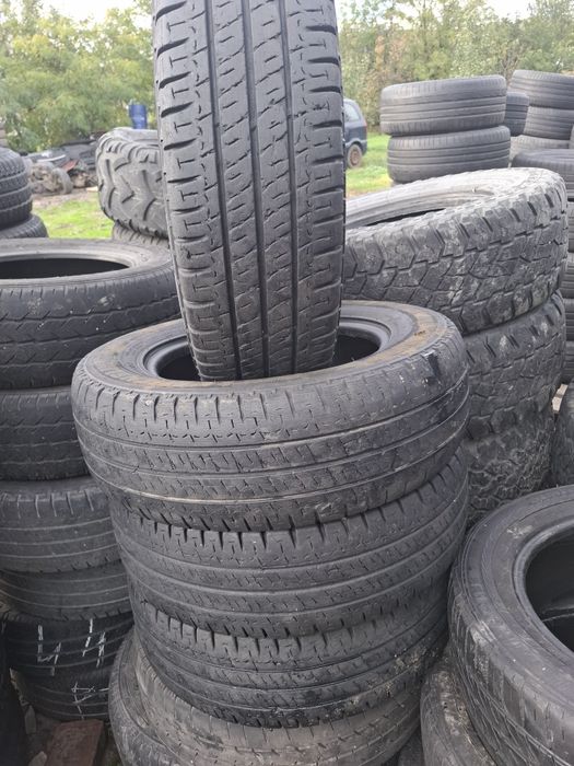 Vand 1 sau 2  anvelope 195 70 15 C michelin de vara