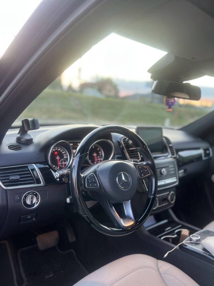 Mercedes Benz GLE 350 D