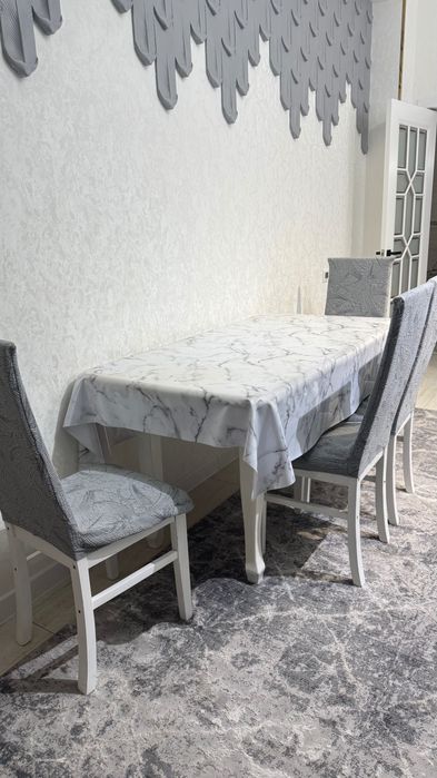 Стол стулья  продаются