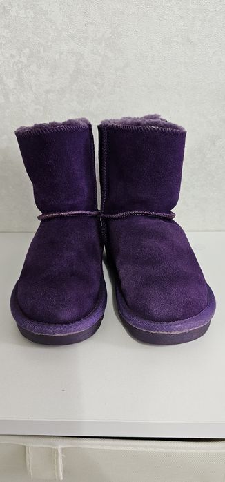 Продам детские уги натуралка