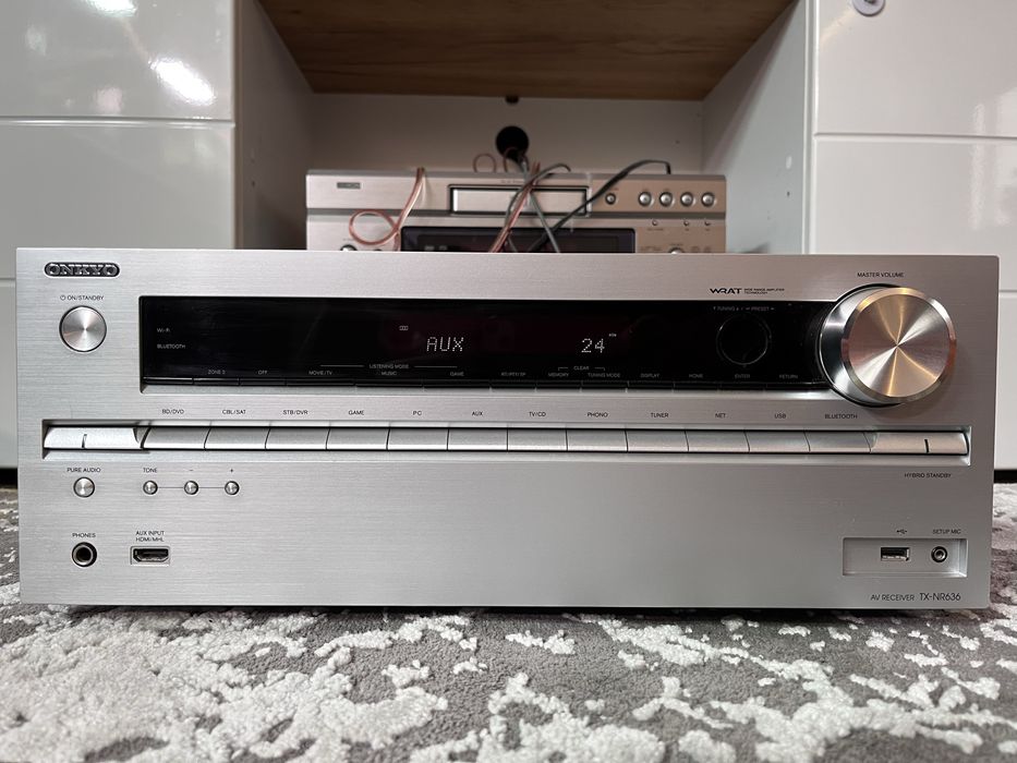 Onkyo TX-NR636 Много запазен!