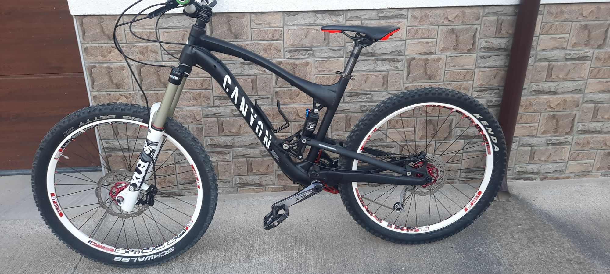 CANYON Strive 26"