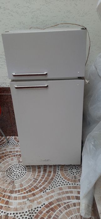 Srochna xaladilnik Sotiladi