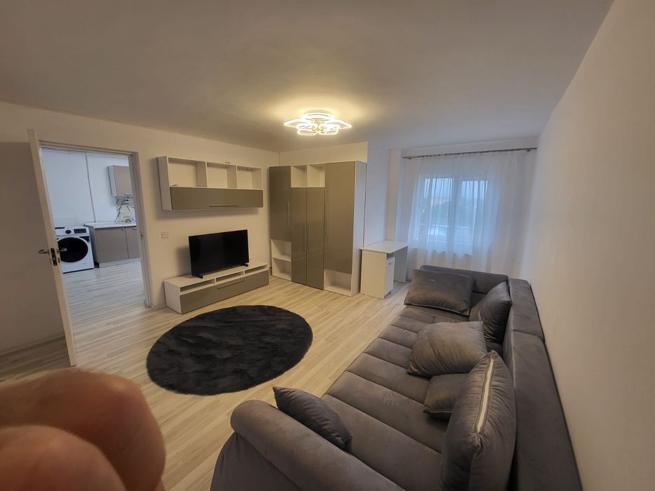 Vând apartament 3 camere!