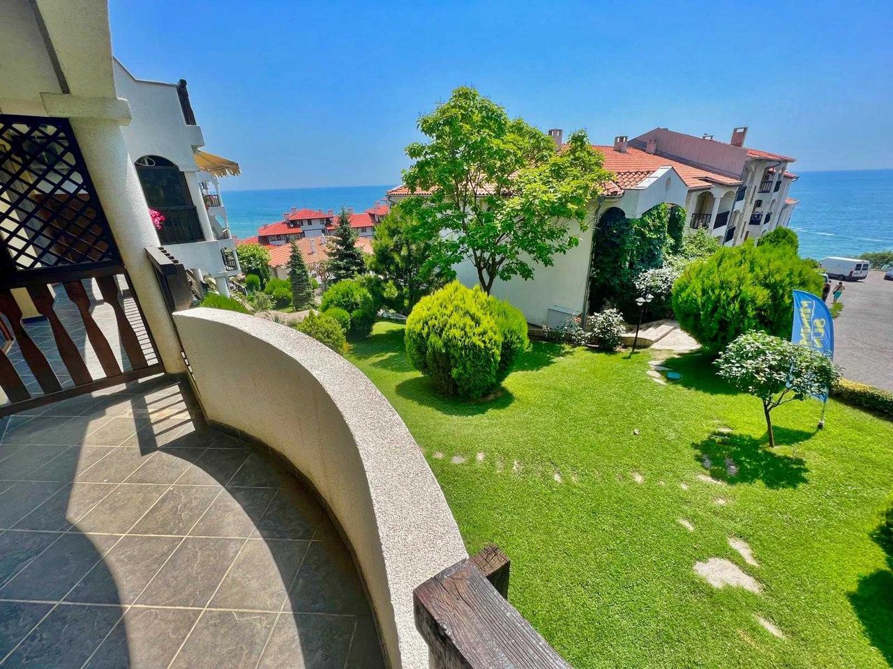 Продава се Двустаен апартамент в Свети Влас - 75 кв.м за 1440 €/кв.м - Снимка #12