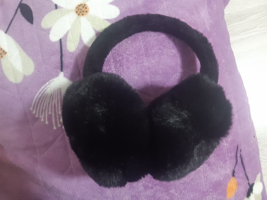 Продам тёплые наушники