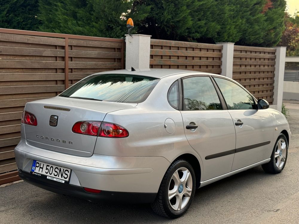 Seat Cordoba 1.4 Benzină 75Cp Euro 4 km 100.000Reali Fab 2007 Clima
