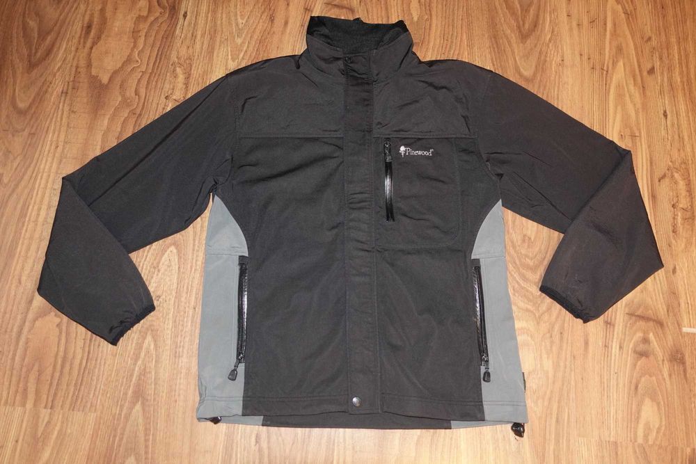 Geaca Pinewood Softshell, Marimea L, Stare foarte buna