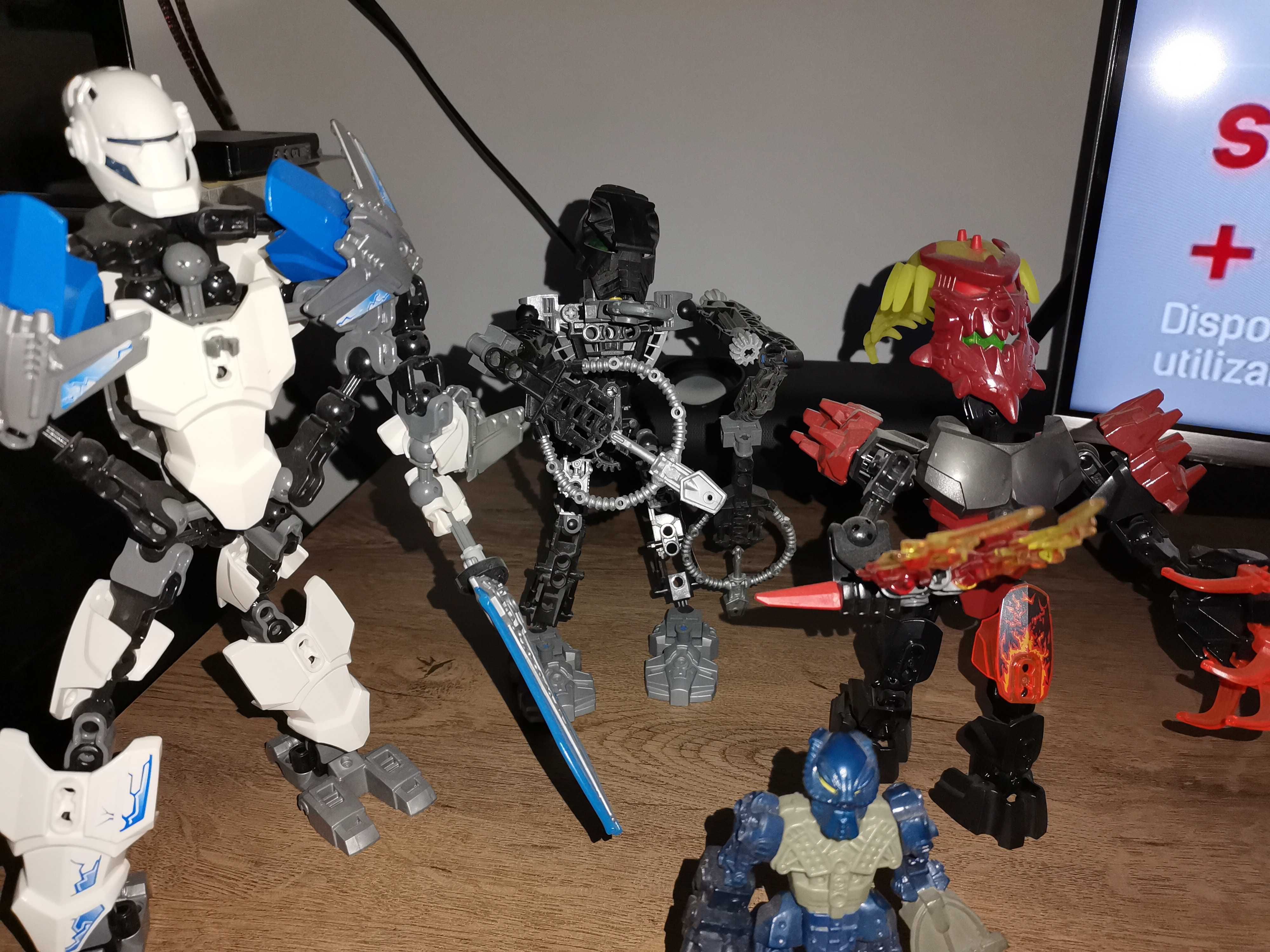 LEGO Bionicle lot.