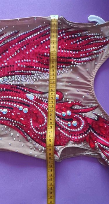 costum gimnastica ritmica