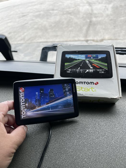 Навигация за камион Том Том