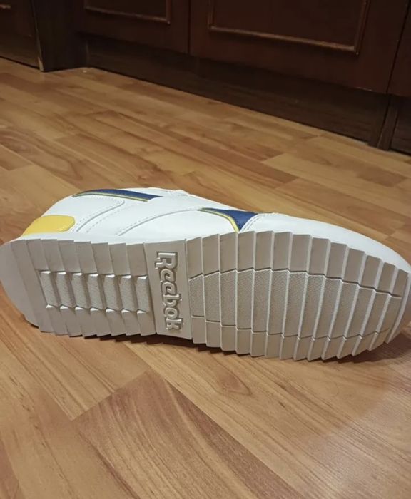 Крассовка Reebok