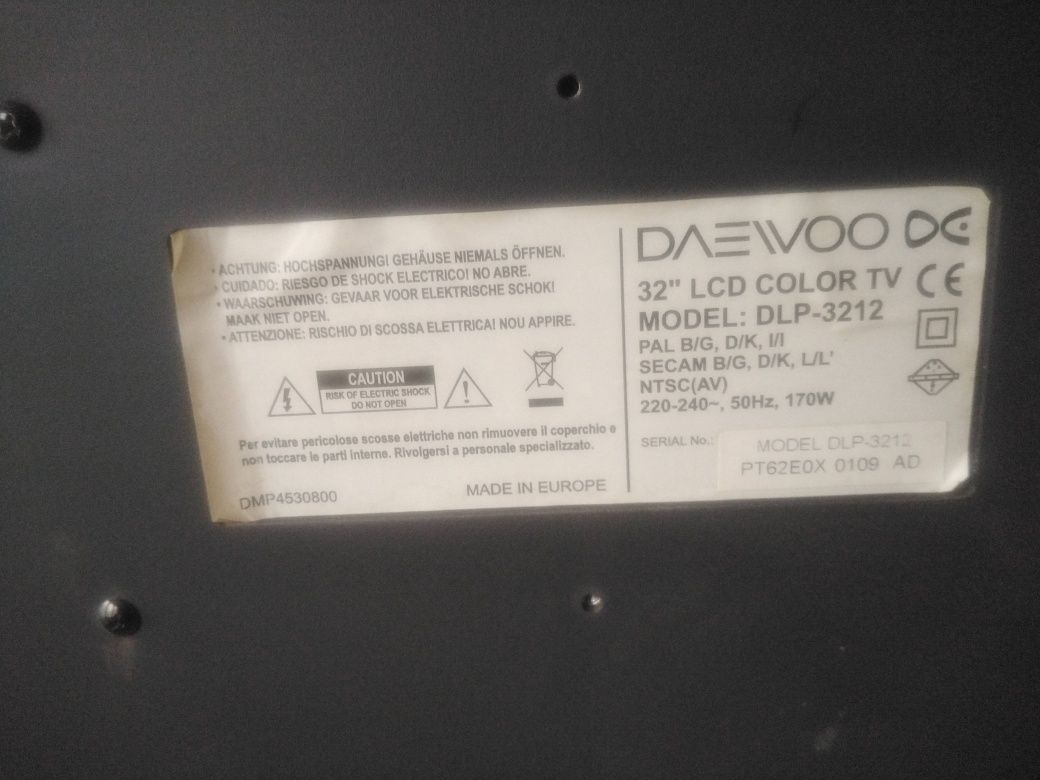 Daevoo HD  32 LCD  DLP 3212