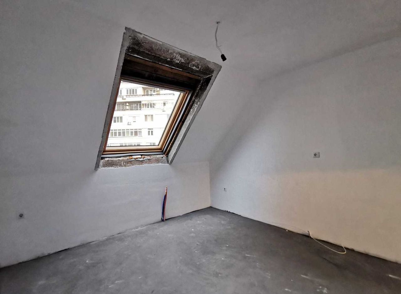 Продава се Тристаен апартамент в Русе, Алеи Възраждане - 87 кв.м за 1253 €/кв.м - Снимка #6