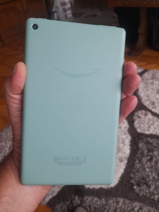 Vind amazon fire generația 9 a cu peste 2300 de cărți în limba română