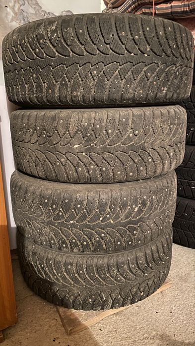 205х55х16 продам комплек 4 колеса зима стояли на тойота авенсис