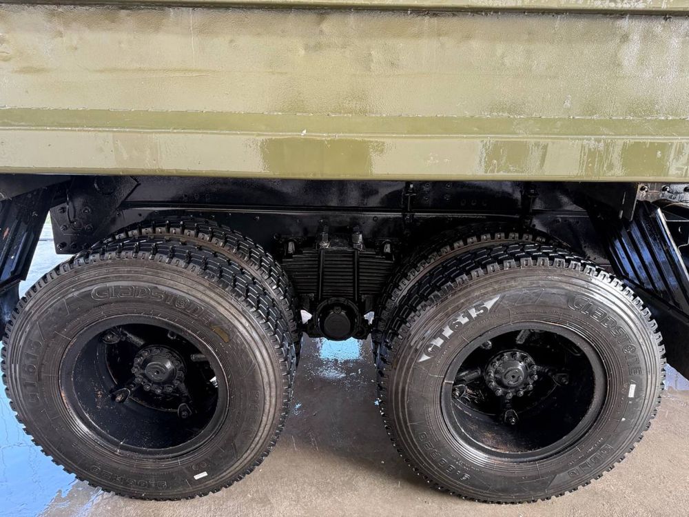 Kamaz samosval 55111