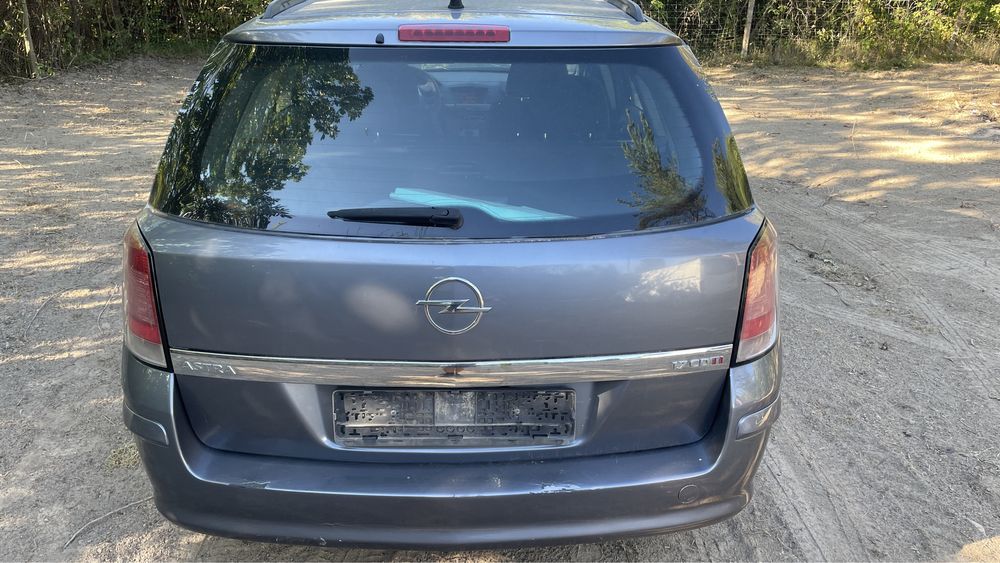 Opel Astra H 1.7cdti Z17DTH Опел Астра