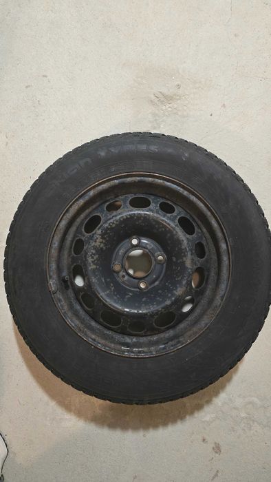 Anvelope cu jenti Nokian snowproof 2 195x65 R15 4 buc