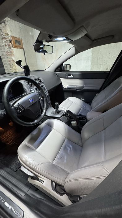 Volvo s40 2.0D 136hp