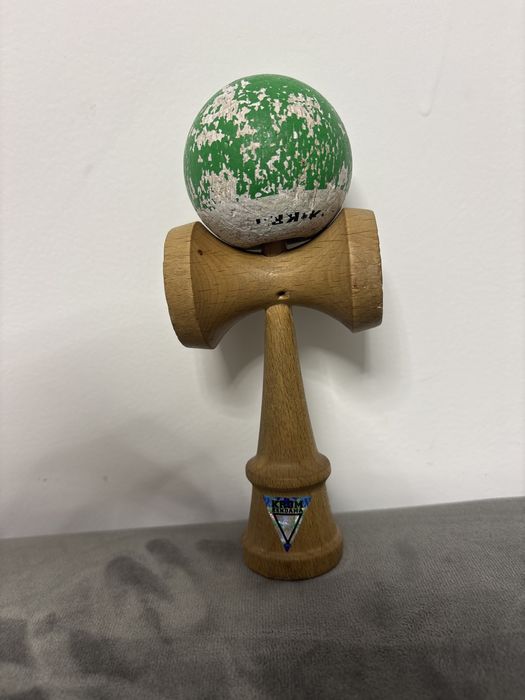 Vand kendama krom pop FARA ATA