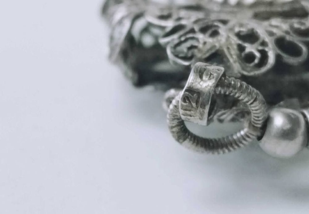 Vechi Rozariu de mana argint filigran cu pietre rosi , antic victorian