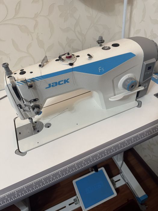 Машинки Jack и Jliki