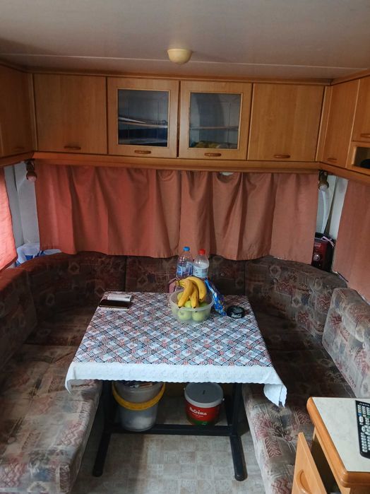 Продавам каравана Хоби 94г.