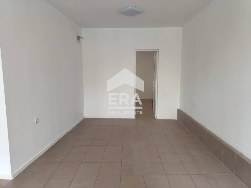 Продава се Магазин в Варна, Колхозен пазар - 55 кв.м за 1791 €/кв.м - Снимка #7