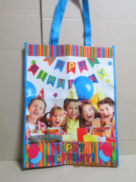 Punga cadou, mare, "Happy Birthday", pt. copii, musama, 46 cm x 36 cm