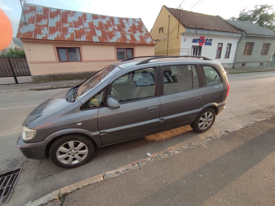 Opel Zafira 7 locuri 2.0 motorina