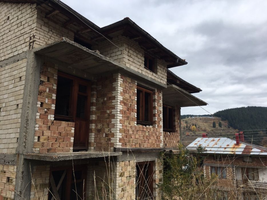 Продава се Къща в Чепеларе - 420 кв.м за 239 €/кв.м - Снимка #7