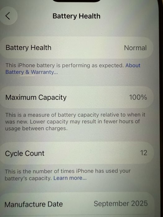 IPhone 17 PRO Виваком Гаранционен като Нов ! Silver - Сив