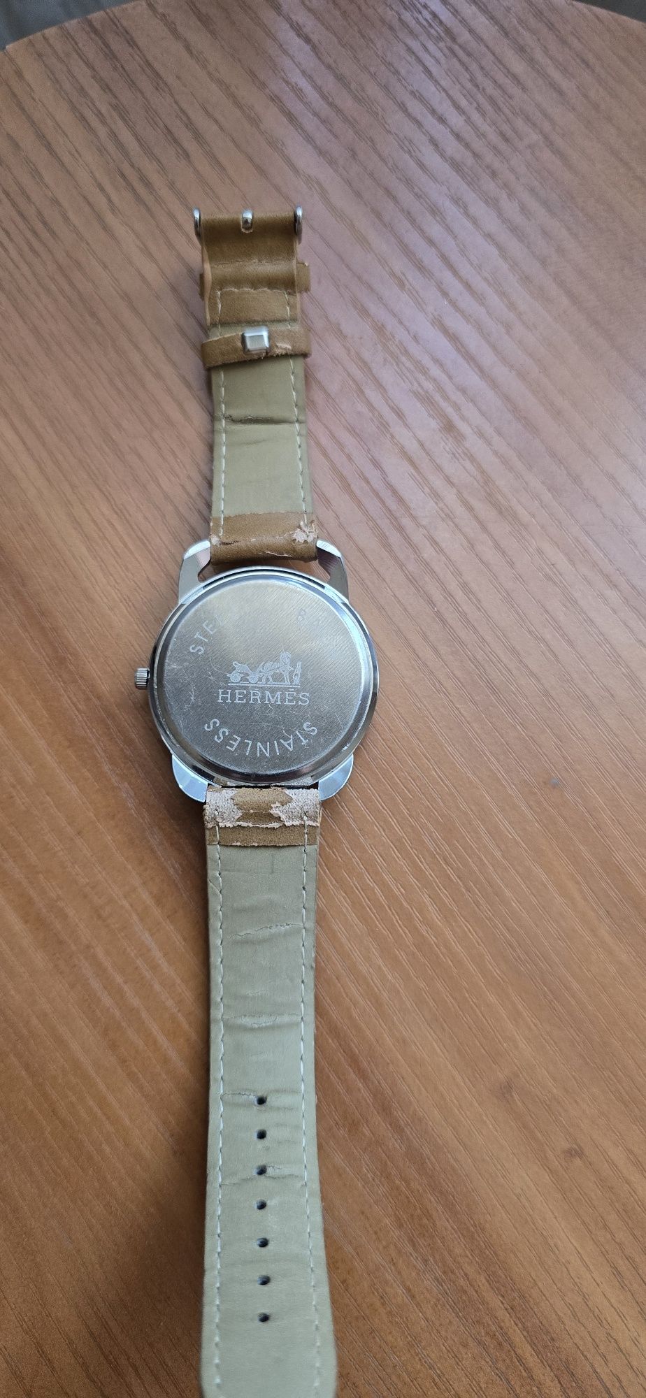 Женские часы Hermes